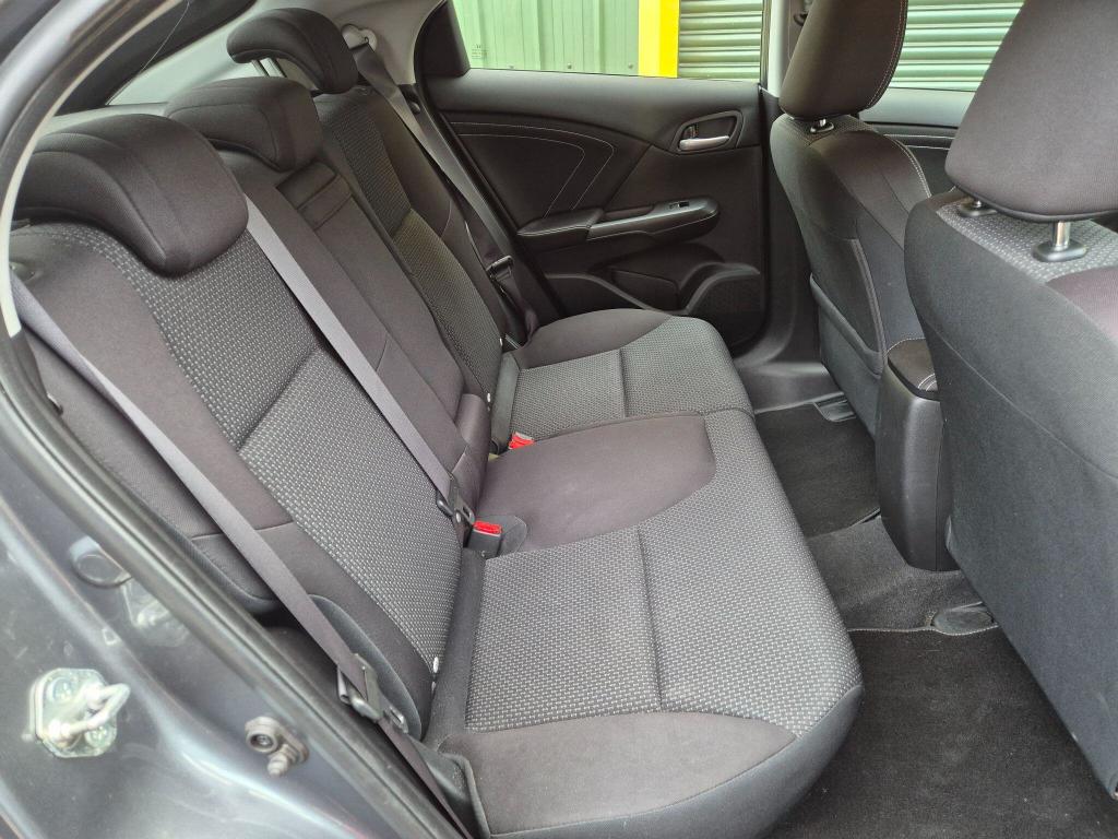 Used Honda Civic 2015 for sale - 77890720: Photo 27