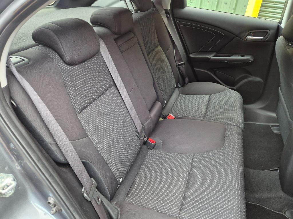 Used Honda Civic 2015 for sale - 77890720: Photo 29