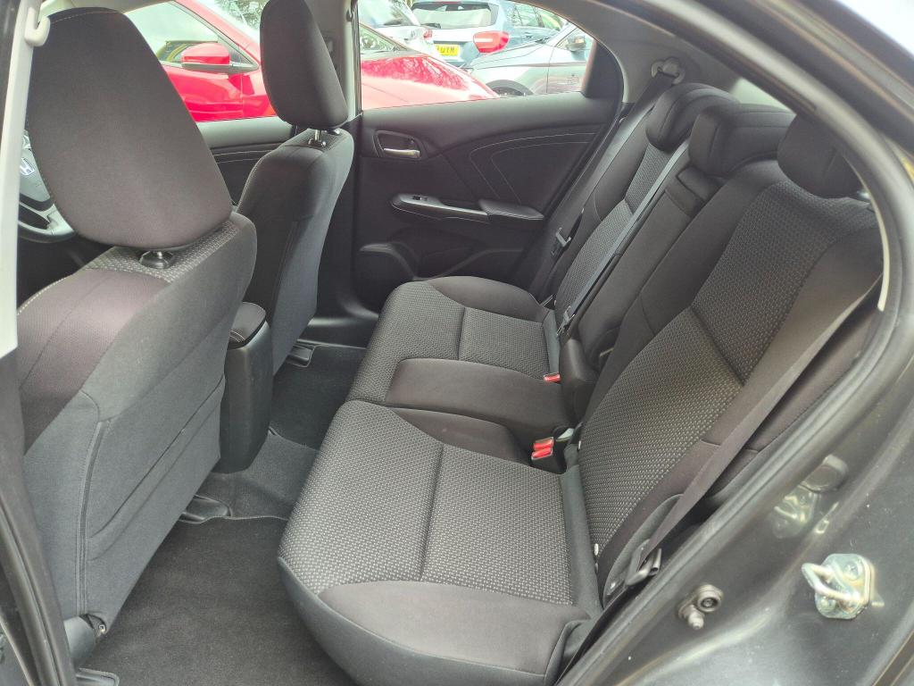 Used Honda Civic 2015 for sale - 77890720: Photo 34