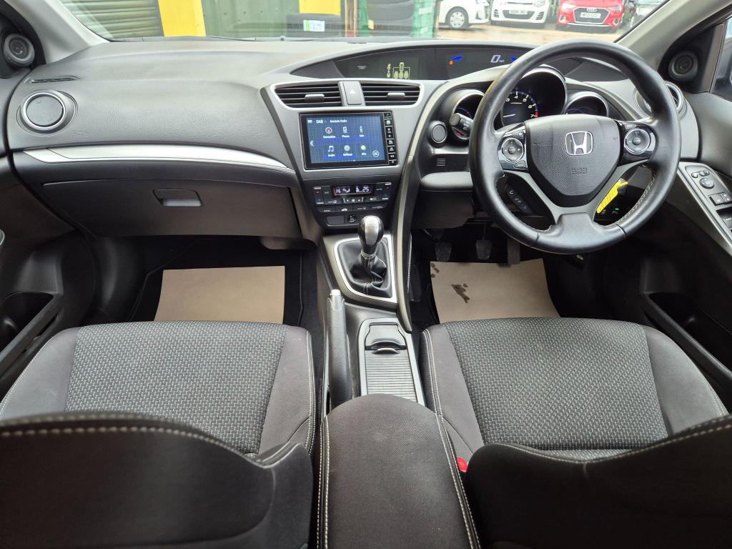 Used Honda Civic 2015 for sale - 77890720: Photo 38