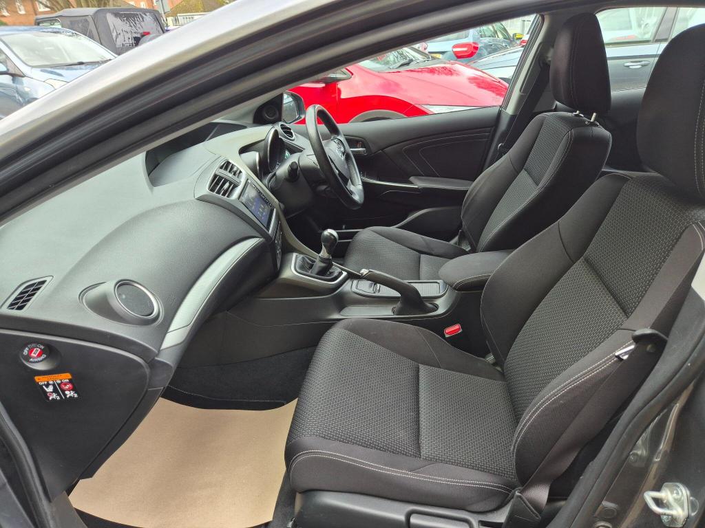 Used Honda Civic 2015 for sale - 77890720: Photo 39