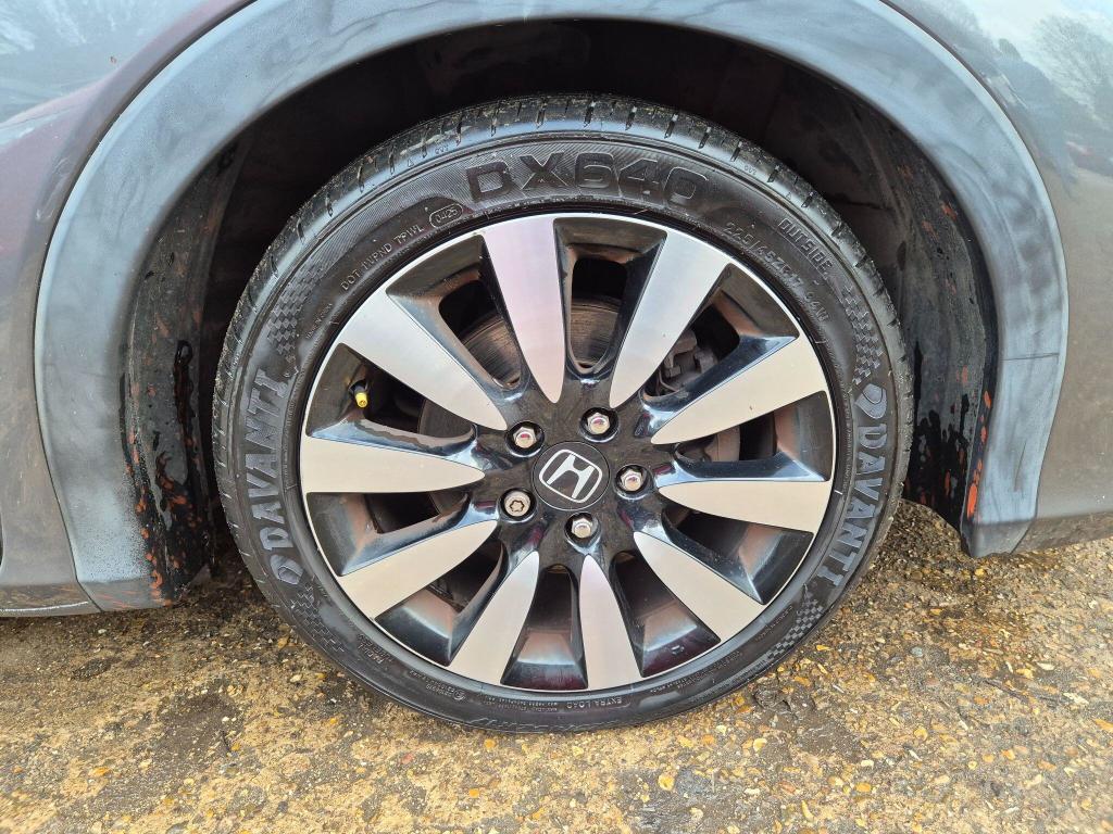 Used Honda Civic 2015 for sale - 77890720: Photo 4