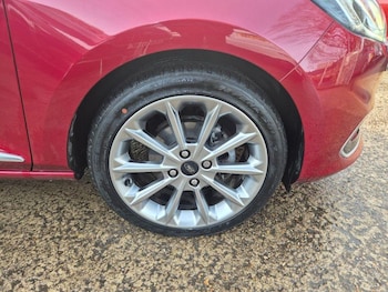 Used Ford Fiesta 2018 for sale - 77034369: Photo