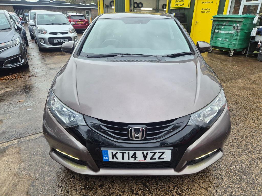 Used Honda Civic 2014 for sale - 77997404: Photo 2