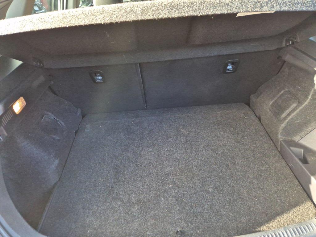 Used Toyota Auris 2018 for sale - 77023091: Photo 32