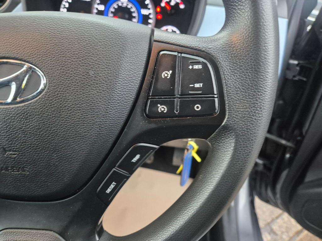 Used Hyundai i10 2017 for sale - 77034377: Photo 20