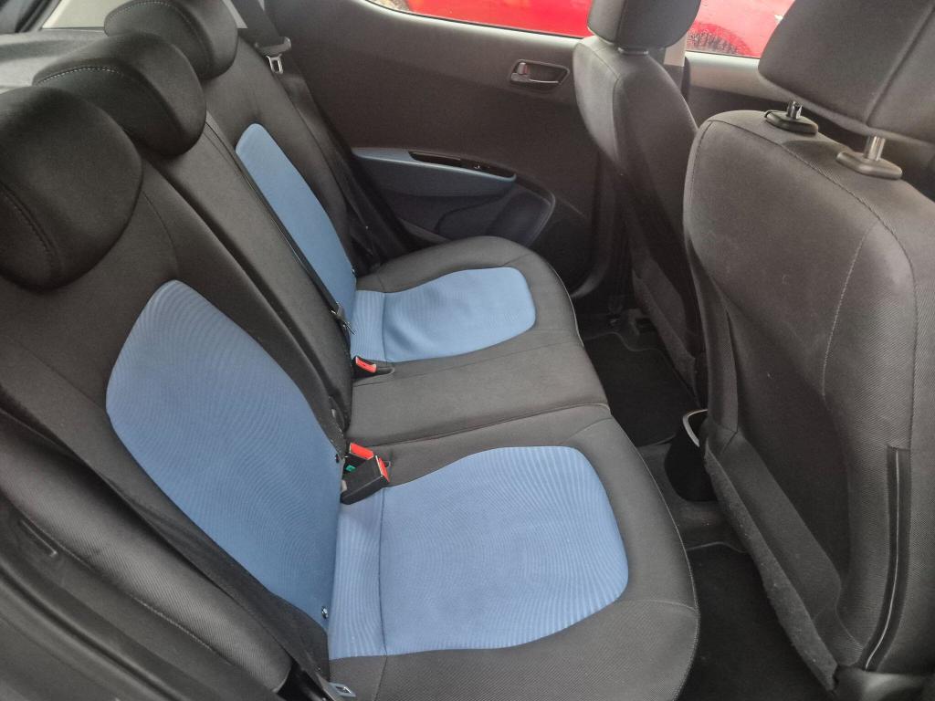 Used Hyundai i10 2017 for sale - 77034377: Photo 26