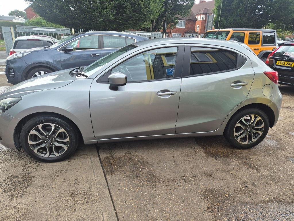 Used Mazda Mazda2 2015 for sale - 77271204: Photo 11