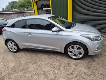Used Hyundai i20 2017 for sale - 79569063: Photo