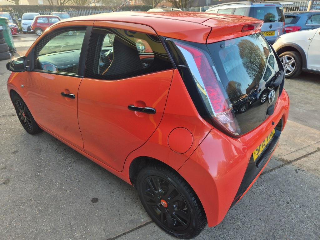 Used Toyota AYGO 2015 for sale - 77759284: Photo 10