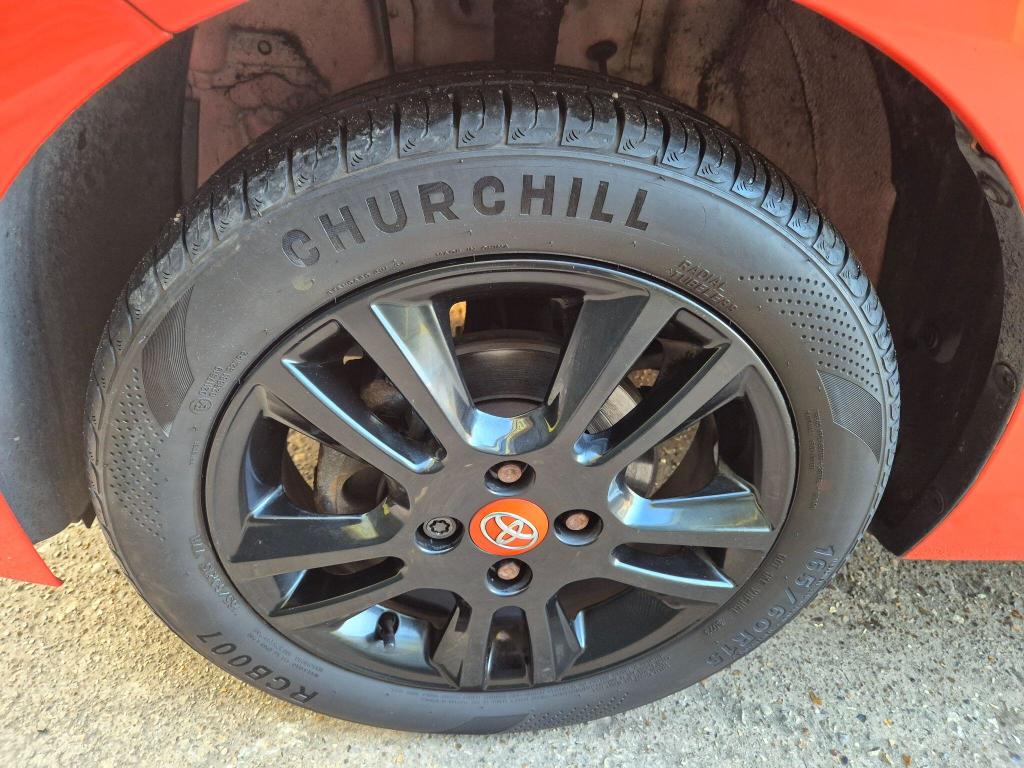 Used Toyota AYGO 2015 for sale - 77759284: Photo 13