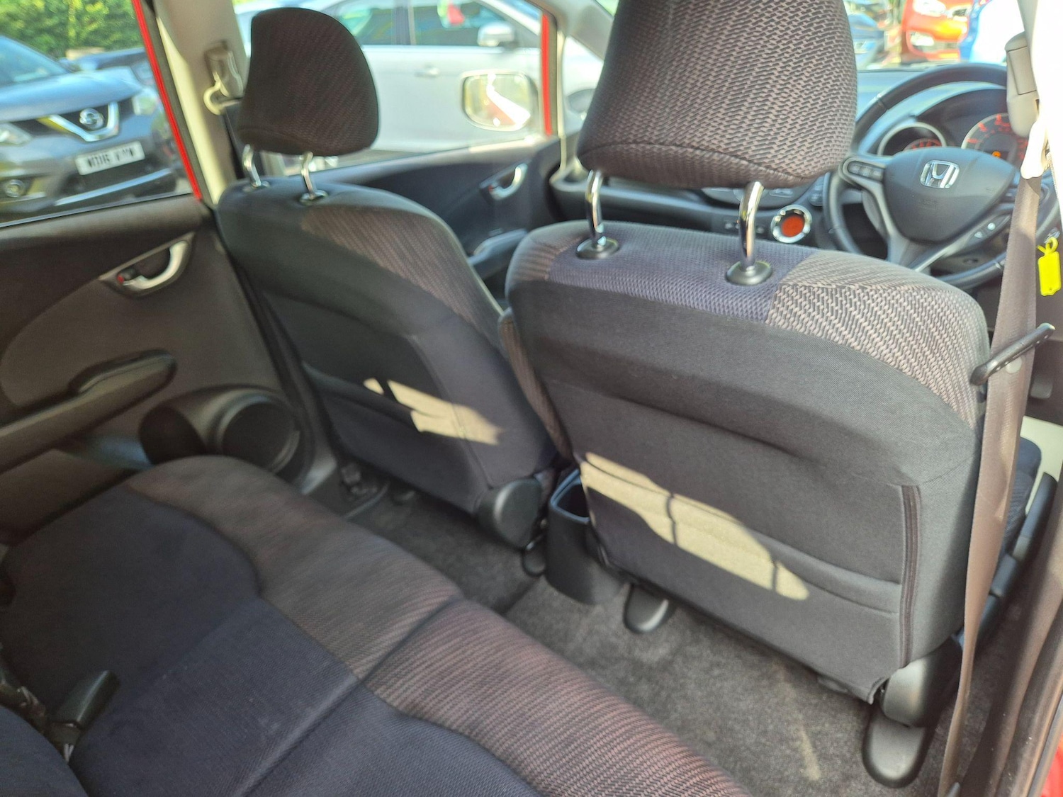 Used Honda Jazz 2015 for sale - 76787854: Photo 27