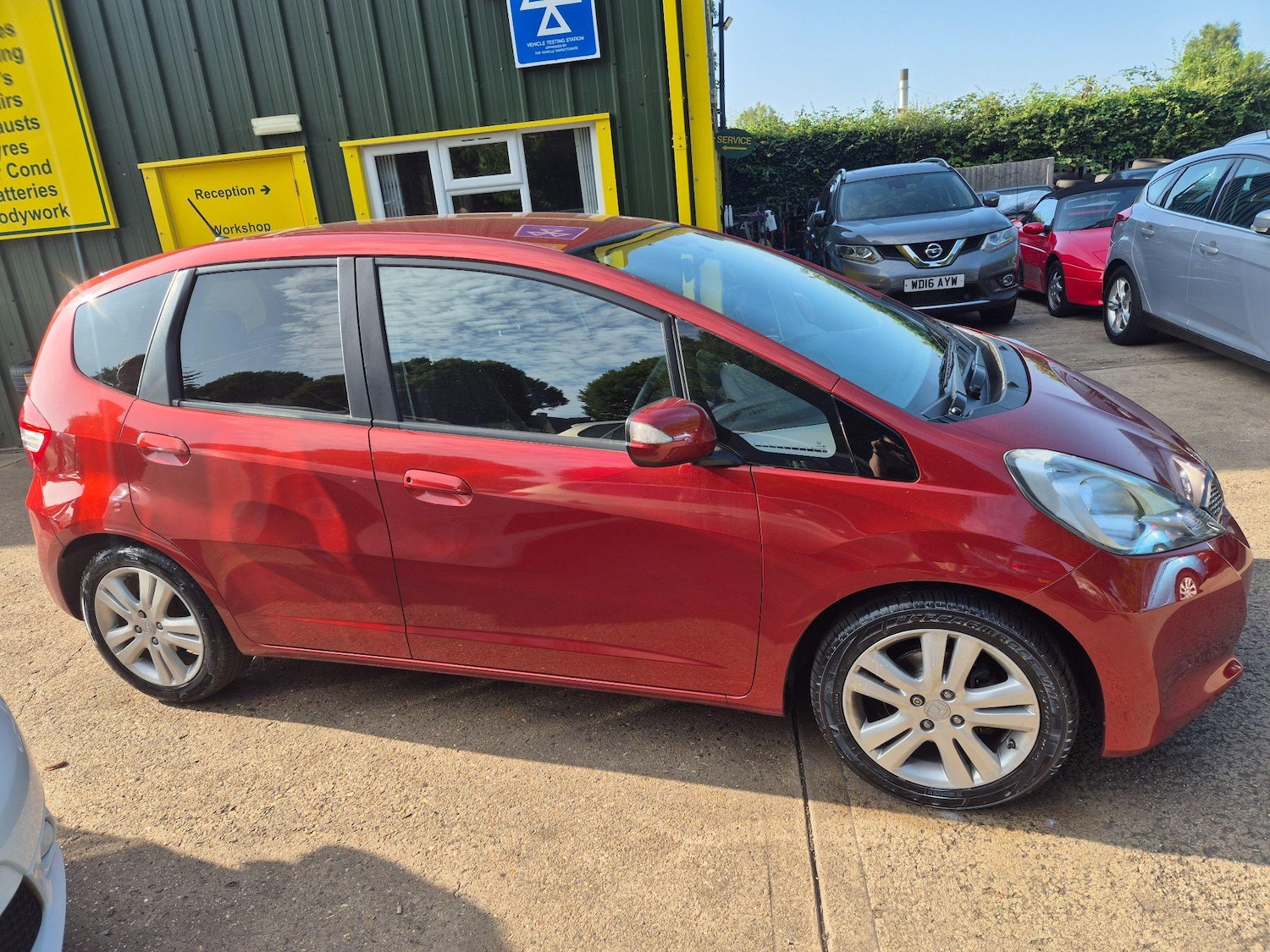 Used Honda Jazz 2015 for sale - 76787854: Photo 5