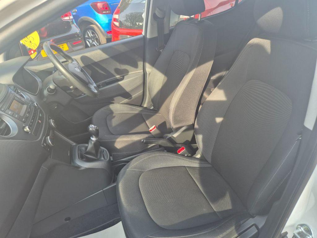 Used Hyundai i10 2018 for sale - 77034391: Photo 37