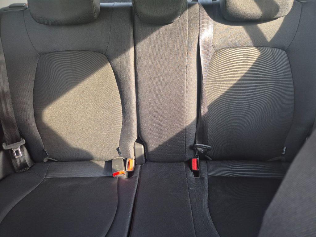 Used Hyundai i10 2018 for sale - 77034391: Photo 40