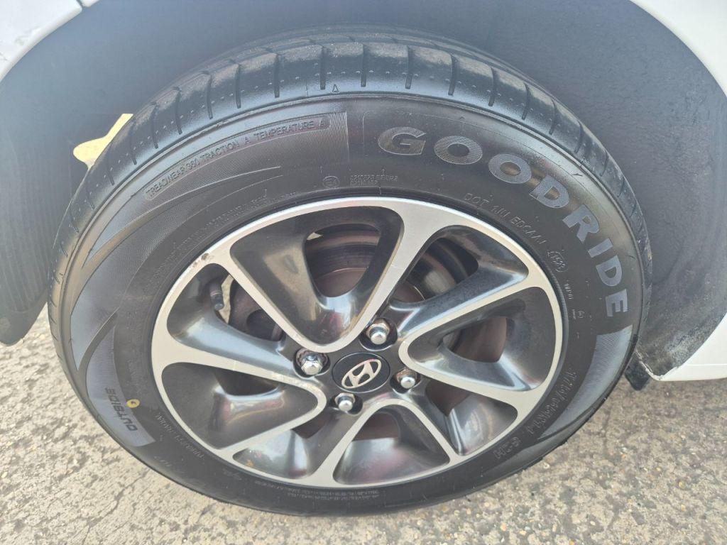 Used Hyundai i10 2018 for sale - 77034391: Photo 6