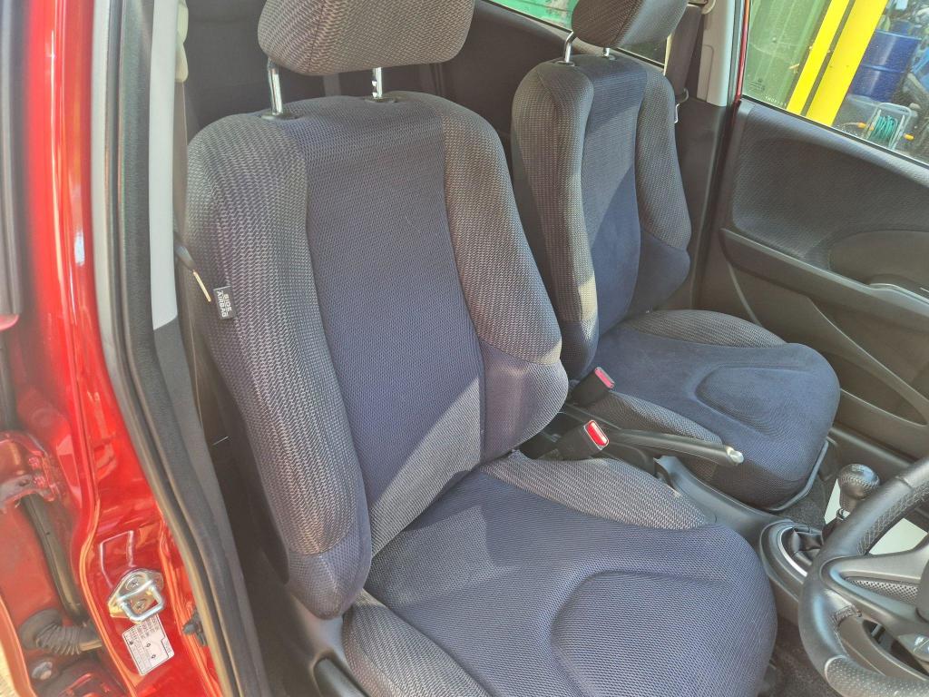 Used Honda Jazz 2015 for sale - 77124960: Photo 15