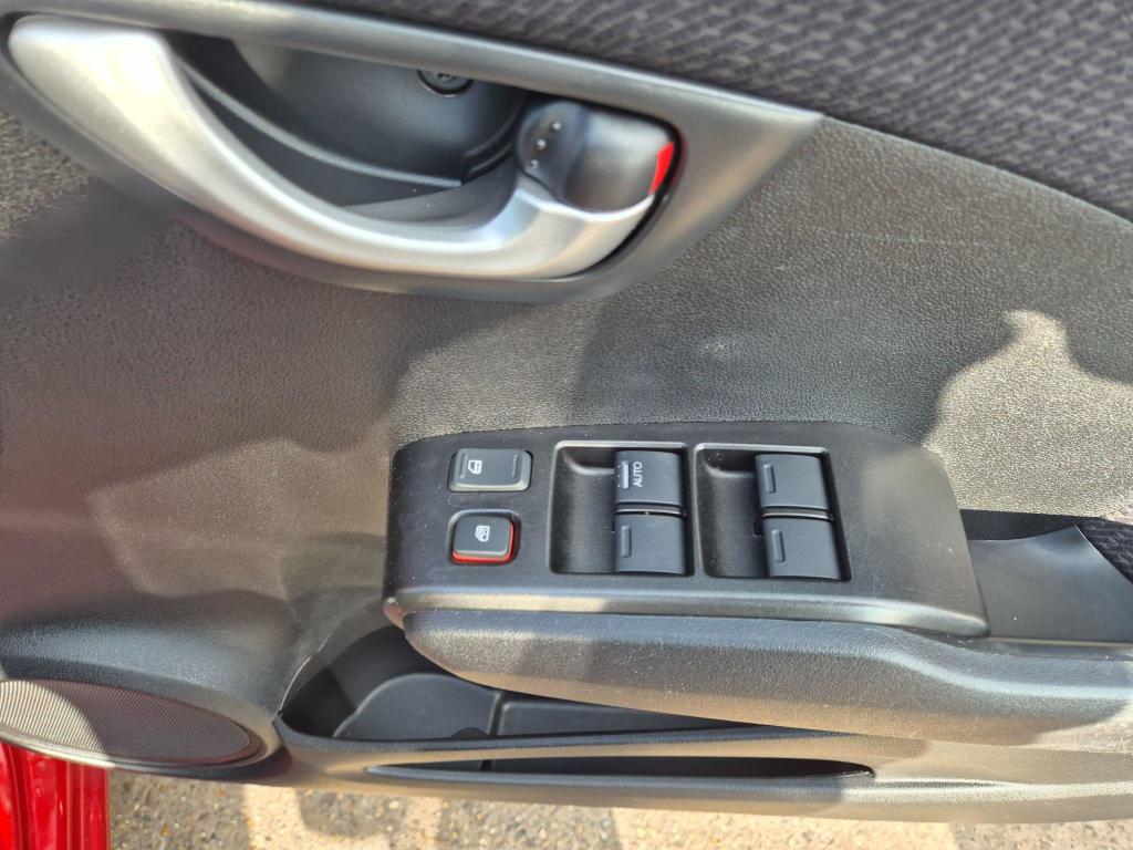 Used Honda Jazz 2015 for sale - 77124960: Photo 17