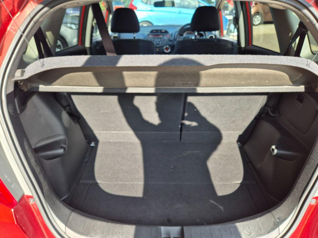 Used Honda Jazz 2015 for sale - 77124960: Photo 31