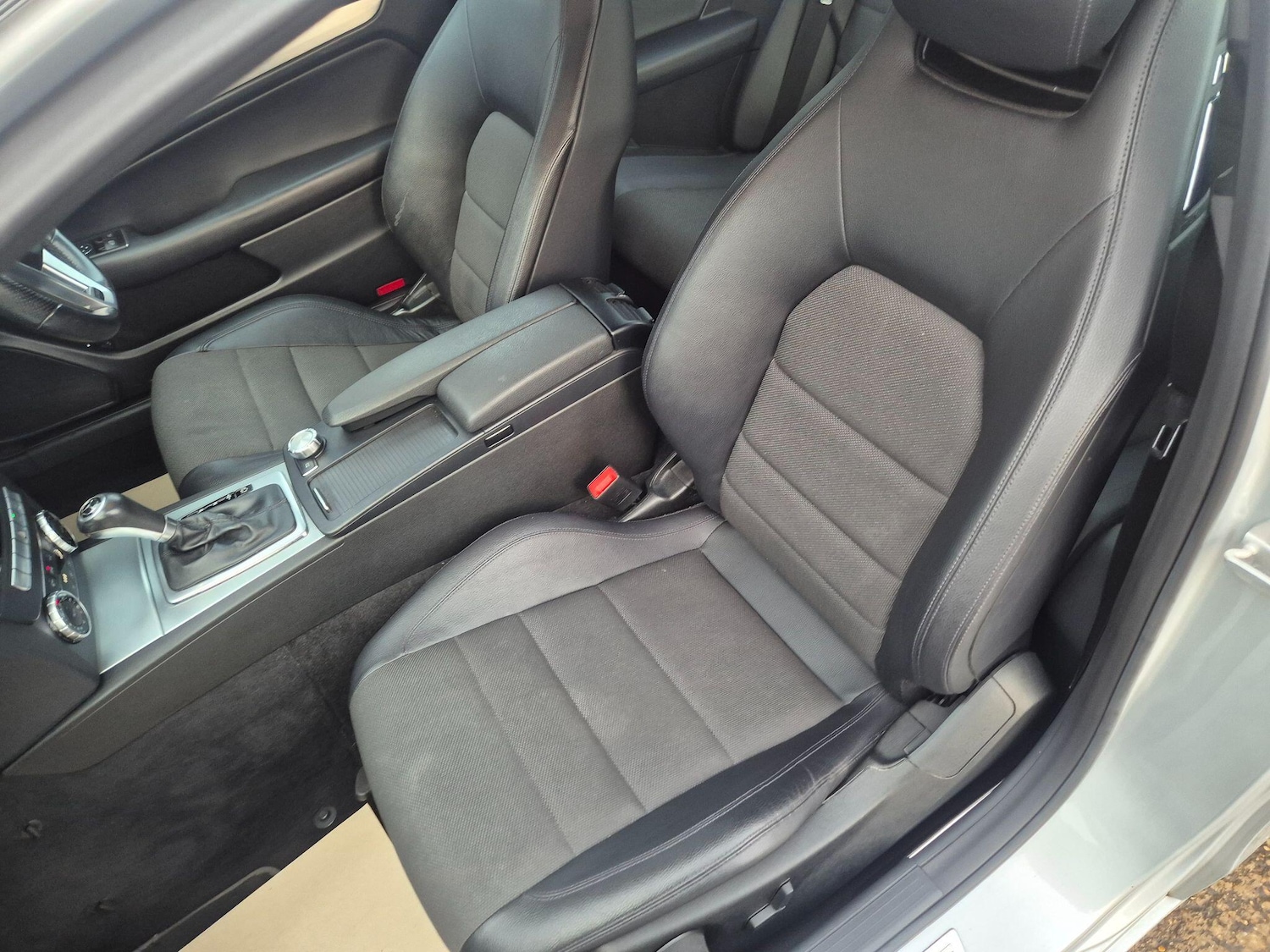 Used Mercedes-Benz C Class 2013 for sale - 76787851: Photo 36