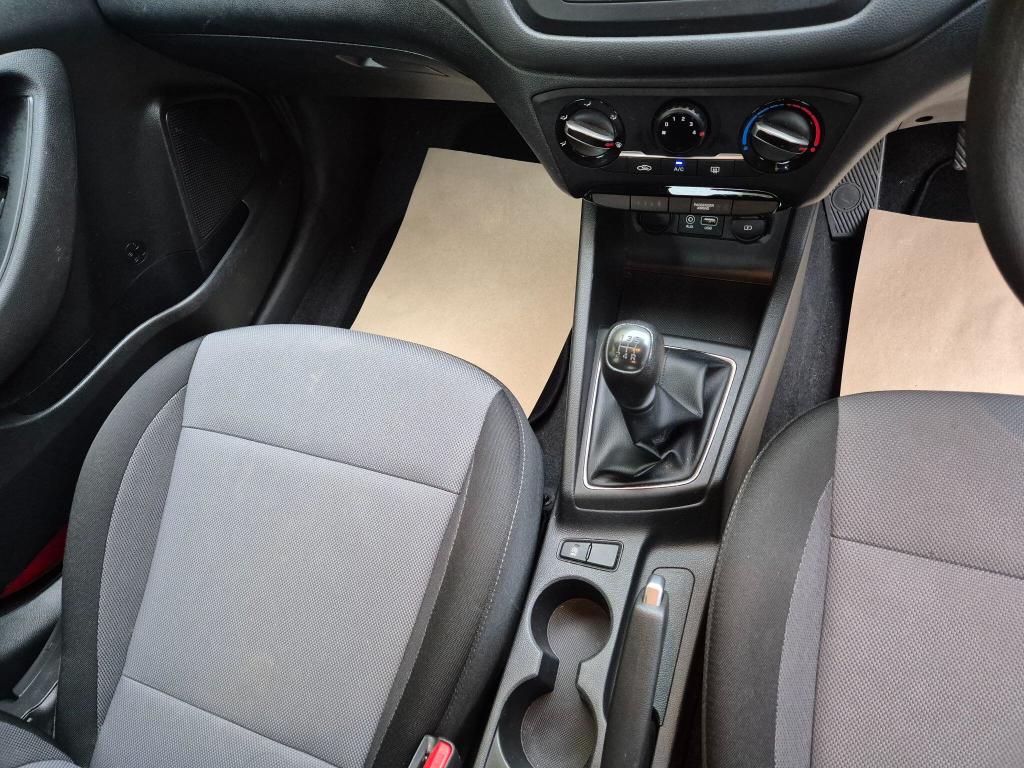 Used Hyundai i20 2018 for sale - 77791904: Photo 23