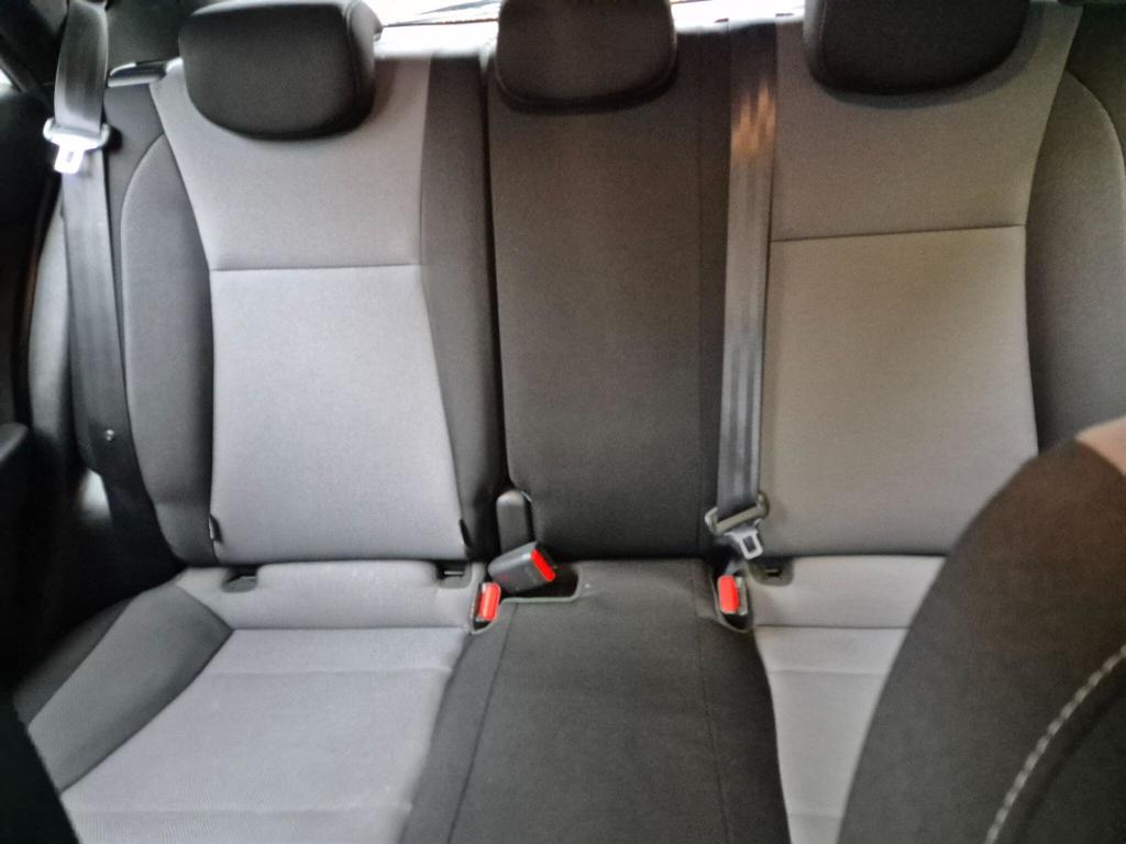 Used Hyundai i20 2018 for sale - 77791904: Photo 40