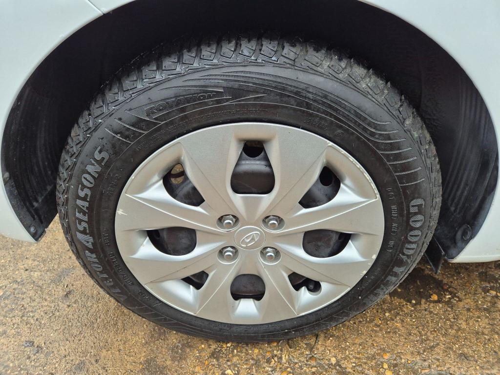 Used Hyundai i20 2018 for sale - 77791904: Photo 6