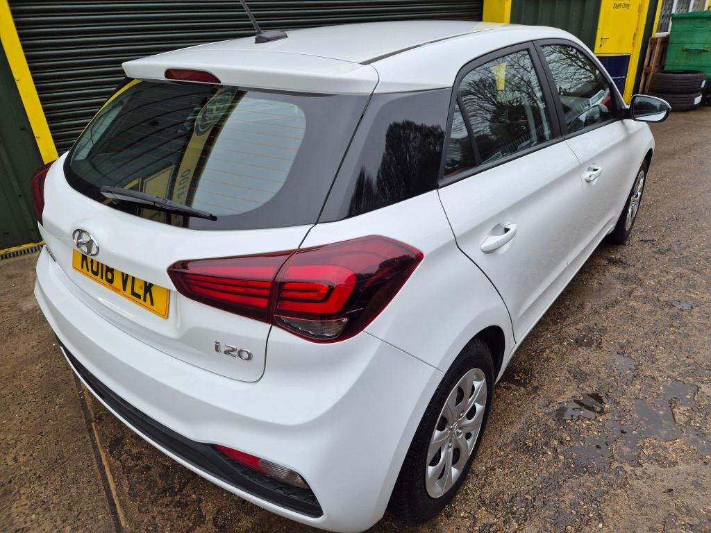 Used Hyundai i20 2018 for sale - 77791904: Photo 7