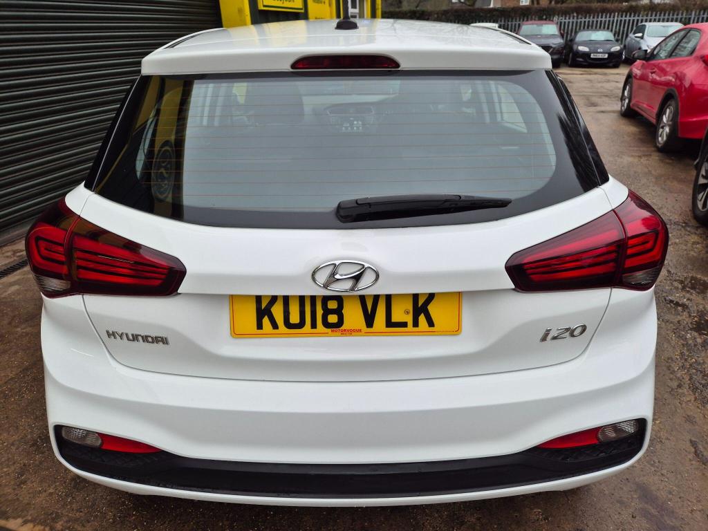 Used Hyundai i20 2018 for sale - 77791904: Photo 8
