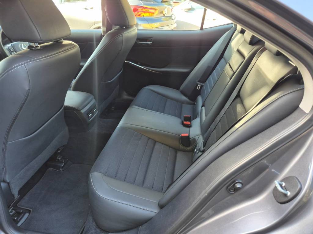 Used Lexus IS 2014 for sale - 78121739: Photo 39