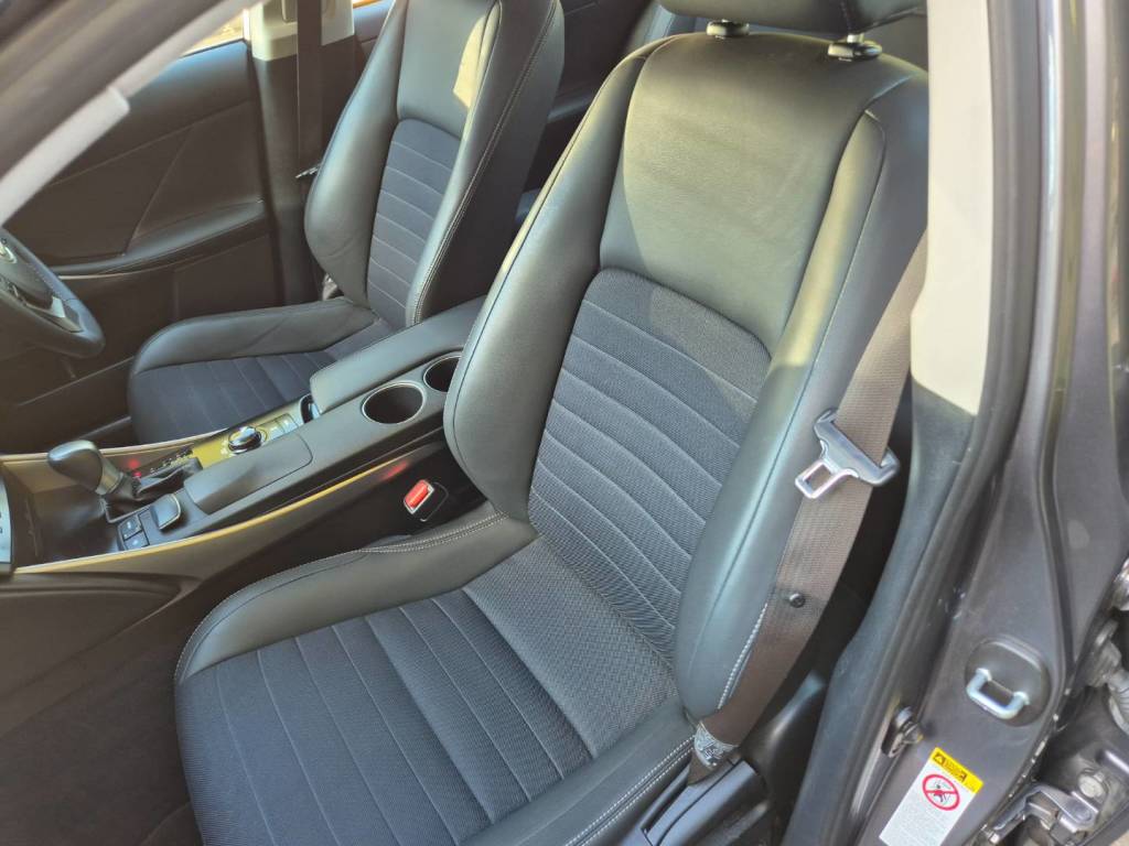 Used Lexus IS 2014 for sale - 78121739: Photo 46