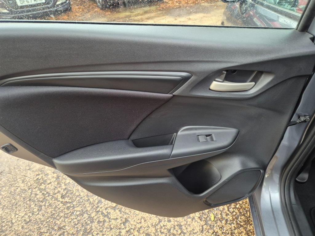 Used Honda Jazz 2019 for sale - 77167883: Photo 29