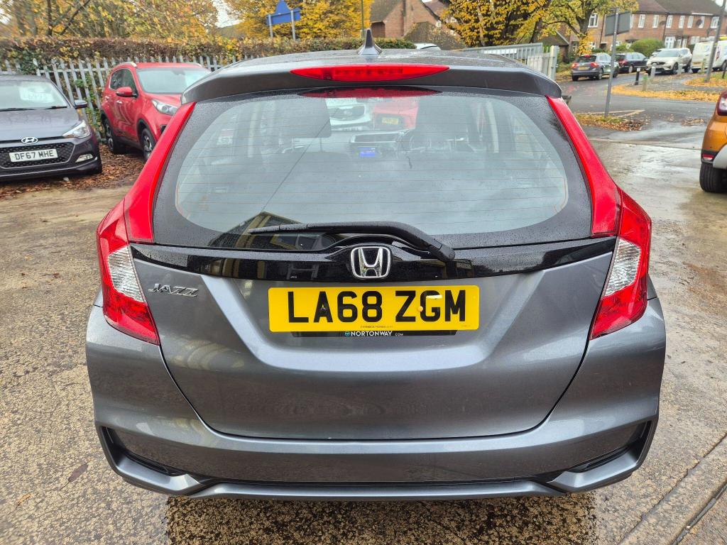 Used Honda Jazz 2019 for sale - 77167883: Photo 8