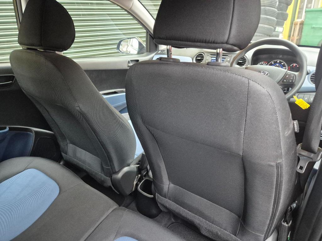 Used Hyundai i10 2017 for sale - 77743126: Photo 27