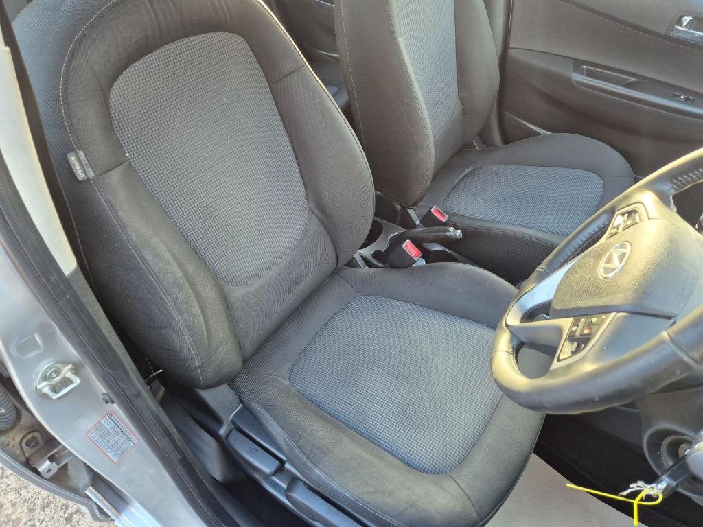 Used Hyundai i20 2013 for sale - 77048552: Photo 15