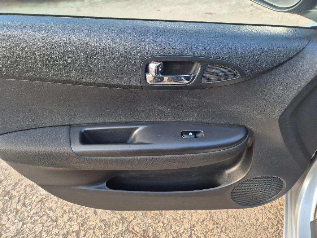 Used Hyundai i20 2013 for sale - 77048552: Photo 39