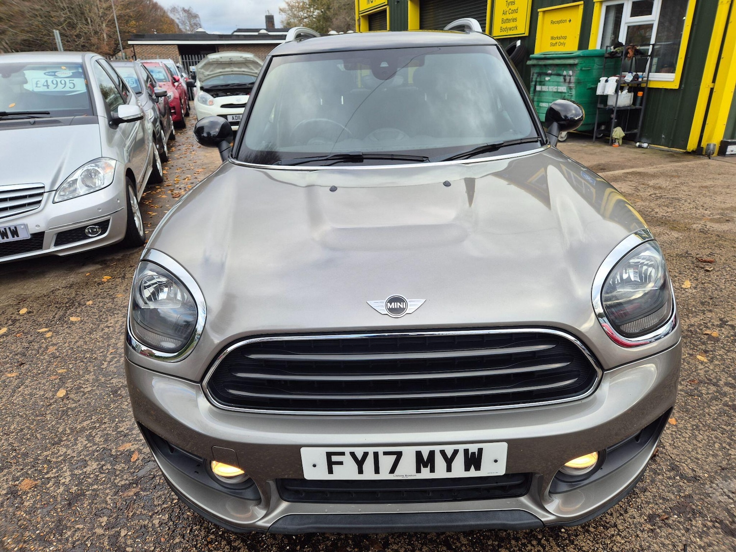 Used MINI Countryman 2017 for sale - 76787850: Photo 2