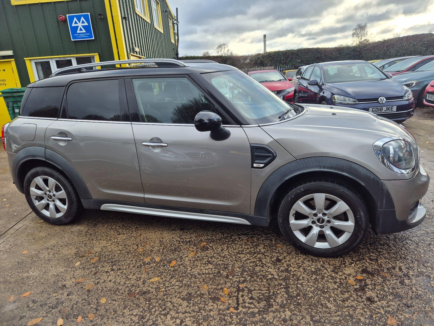 Used MINI Countryman 2017 for sale - 76787850: Photo 5
