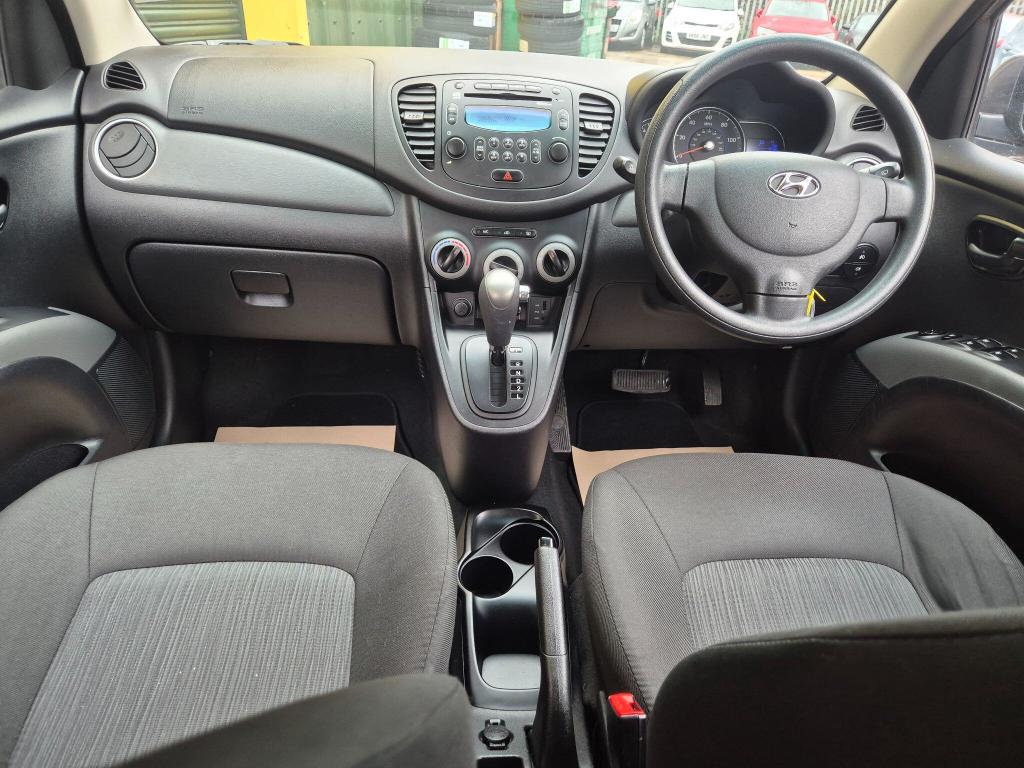 Used Hyundai i10 2013 for sale - 77676118: Photo 33