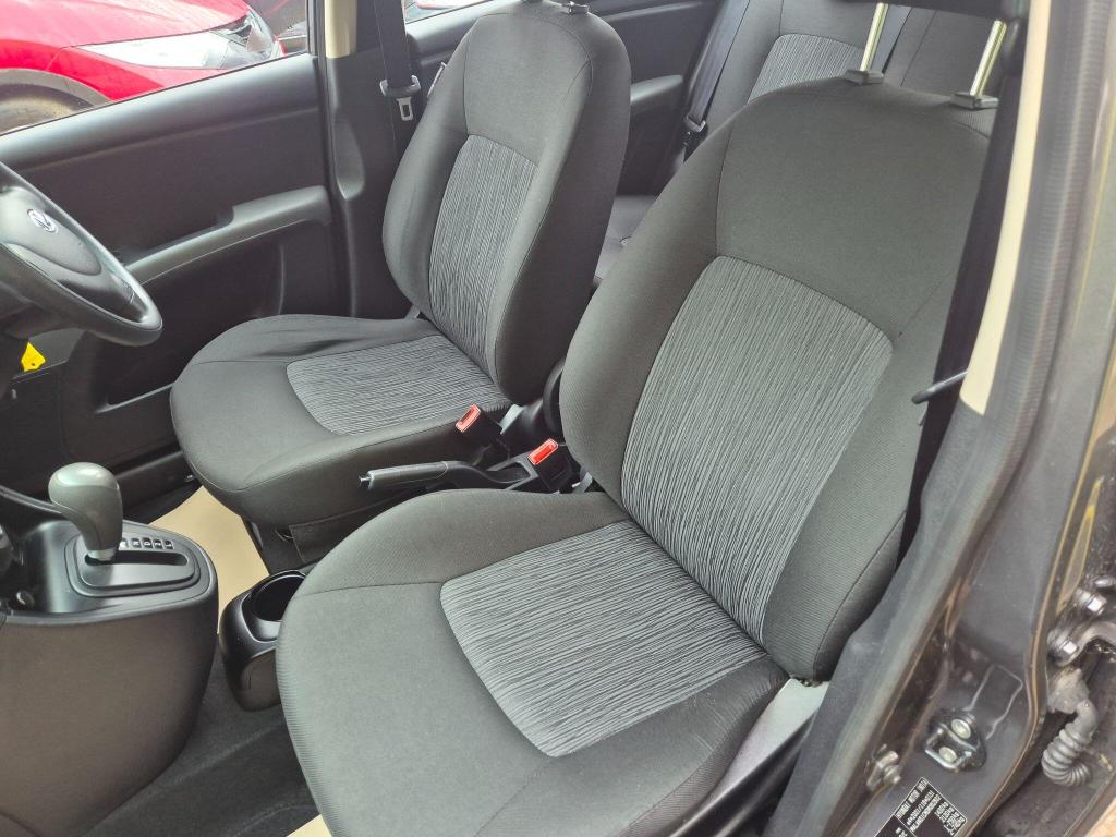 Used Hyundai i10 2013 for sale - 77676118: Photo 36