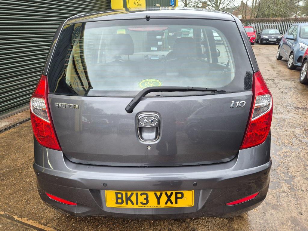 Used Hyundai i10 2013 for sale - 77676118: Photo 9