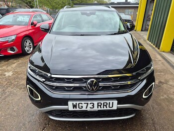 Used Volkswagen T-Roc 2023 for sale - 78340734: Photo