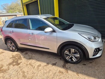 Used Kia Niro 2020 for sale - 78452599: Photo
