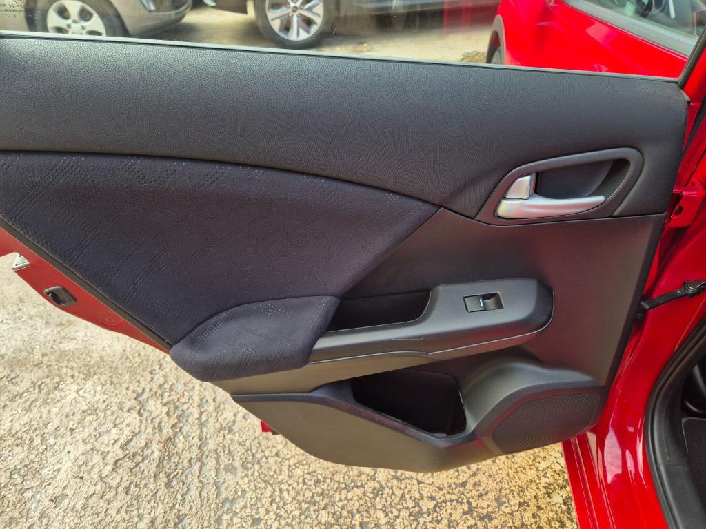 Used Honda Civic 2013 for sale - 77707372: Photo 37