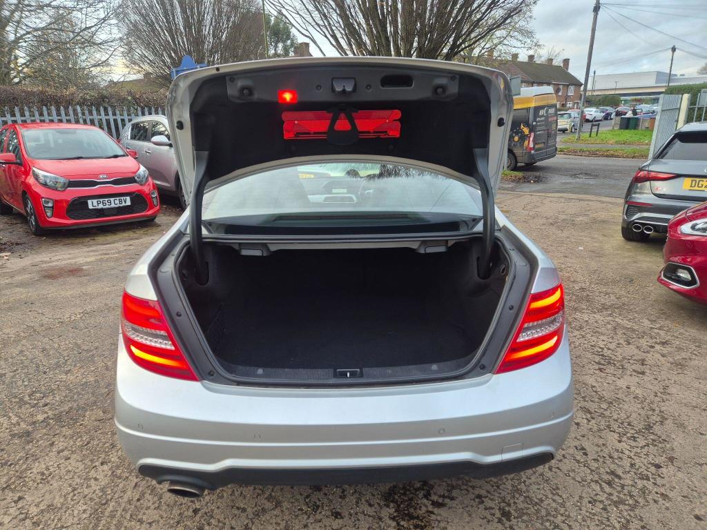 Used Mercedes-Benz C Class 2013 for sale - 77687808: Photo 31