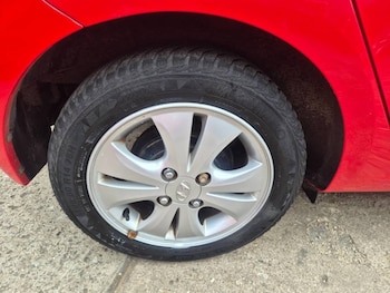 Used Hyundai i10 2011 for sale - 79111671: Photo