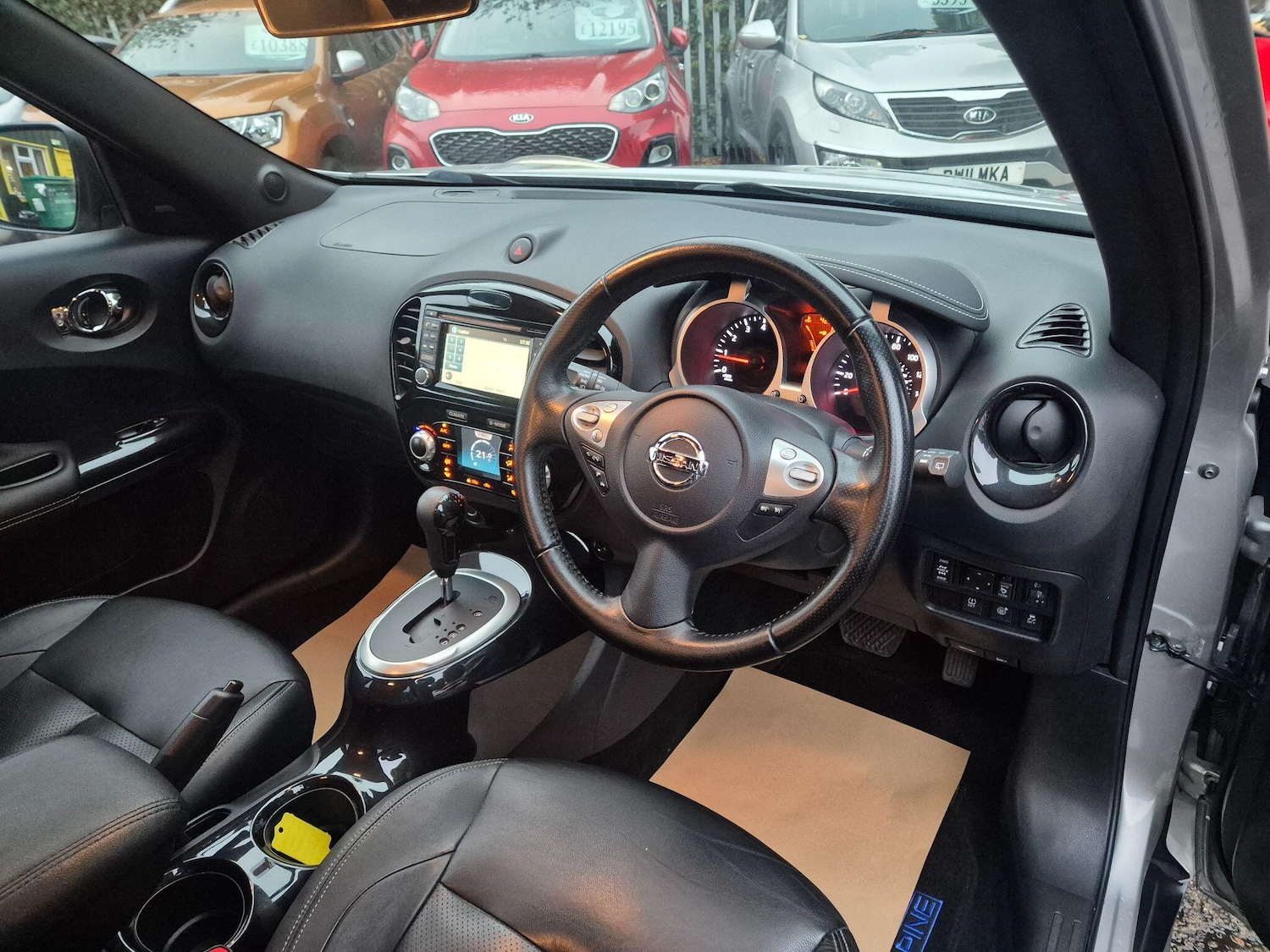 Used Nissan Juke 2015 for sale - 77015612: Photo 14