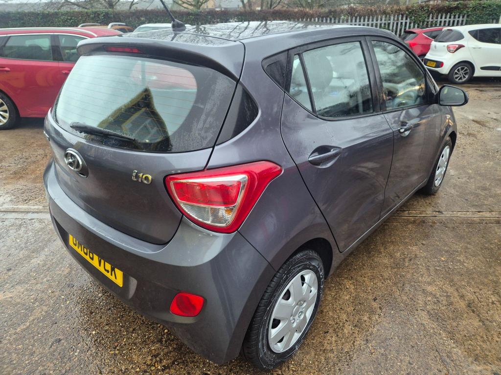 Used Hyundai i10 2017 for sale - 77830282: Photo 7