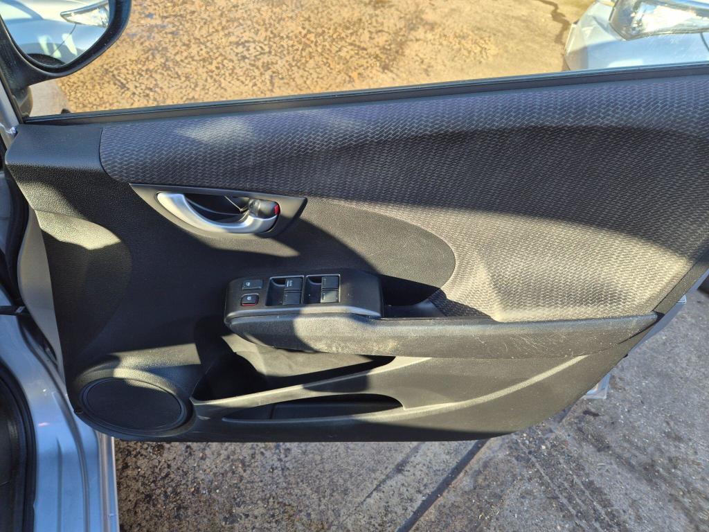 Used Honda Jazz 2015 for sale - 77187683: Photo 17