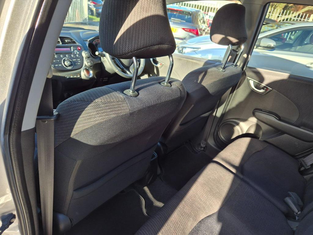 Used Honda Jazz 2015 for sale - 77187683: Photo 33